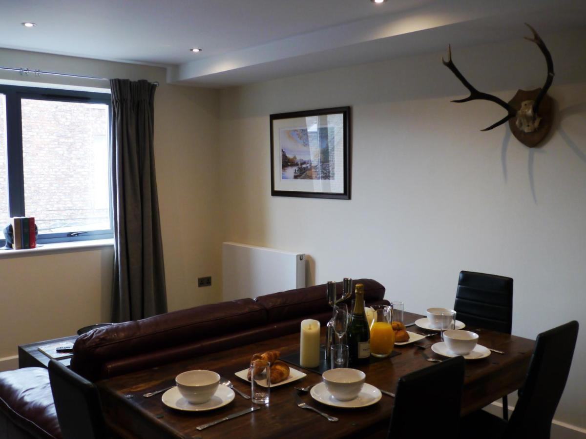 Vikings Two Bedroom Apartment With Free Parking. York Buitenkant foto