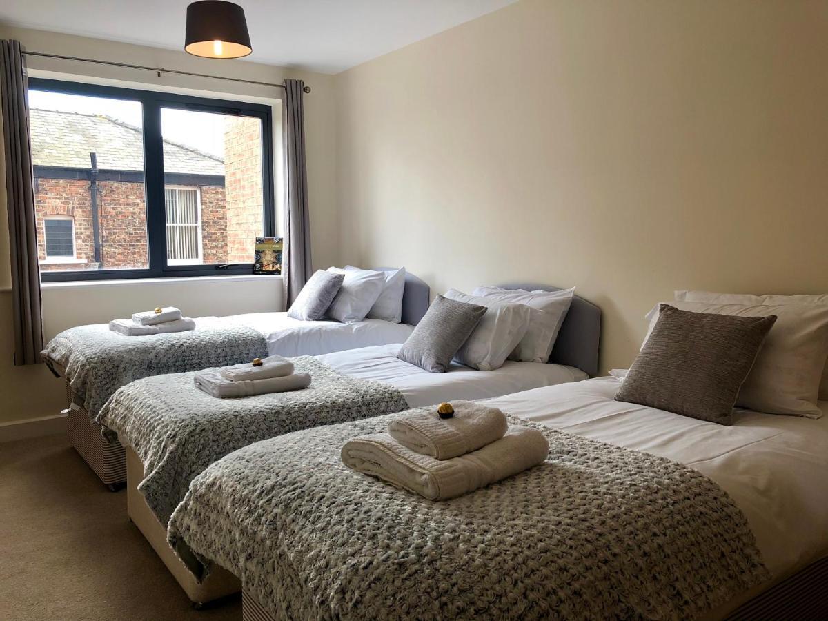 Vikings Two Bedroom Apartment With Free Parking. York Buitenkant foto